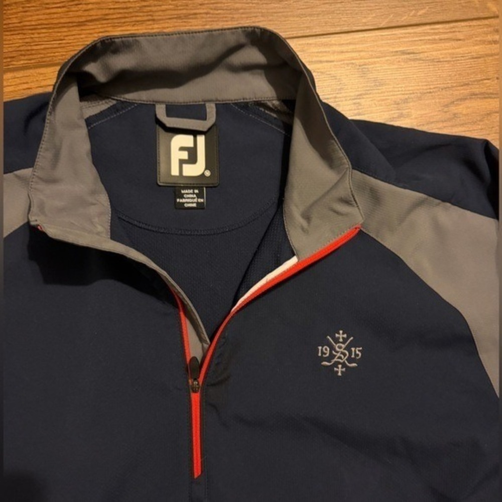 FootJoy Mens Navy Grey 1/4 Zip Golf Pullover Windshirt Jacket Size M 1915 Crest